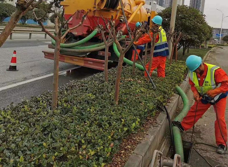 宜兴市政管道清淤